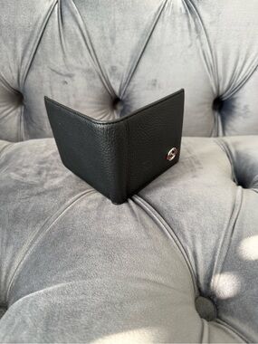 Gucci Black Leather Bifold Wallet with Interlocking GG